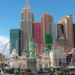 Meet your Posher, Louis